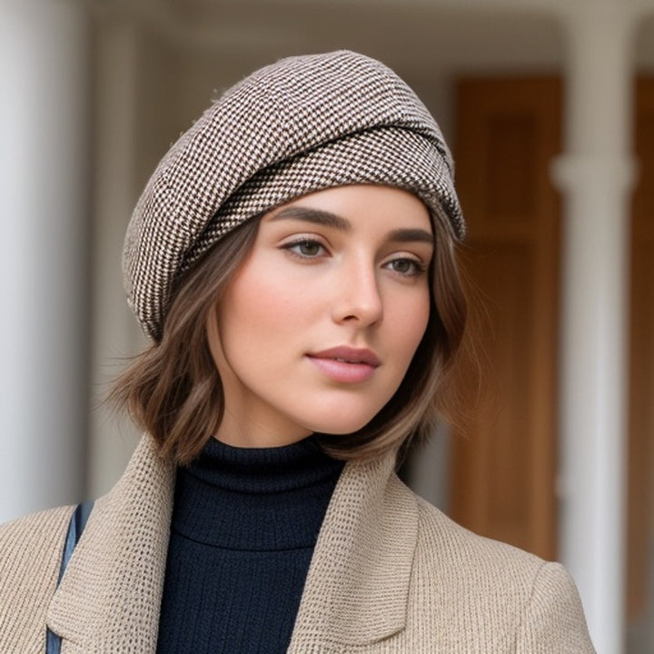 Timeless Retro Plaid Beret with French Flair