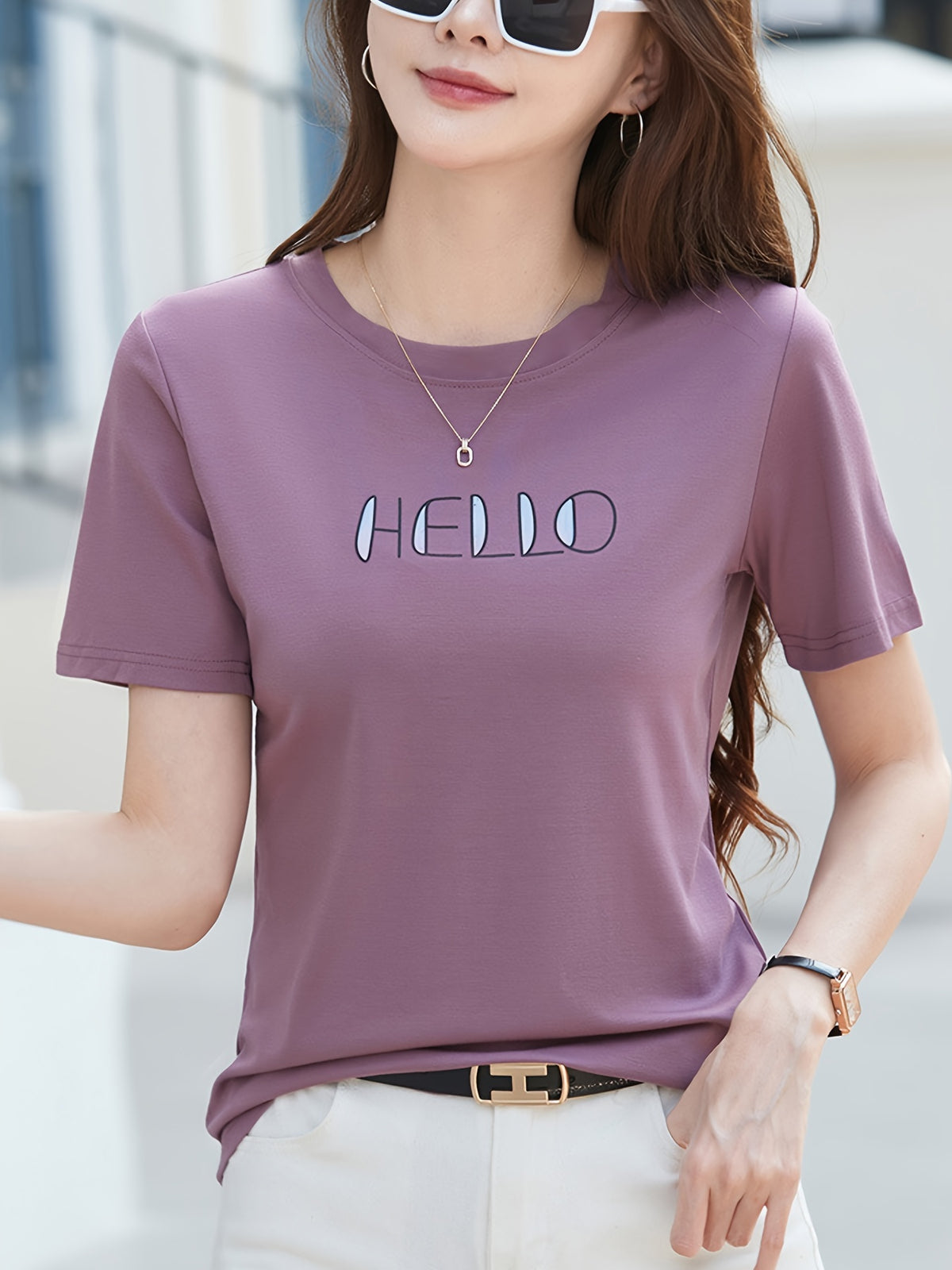 Casual Wear Soft and Lightweight Hello Printed Crew Neck T-Shirt Womens